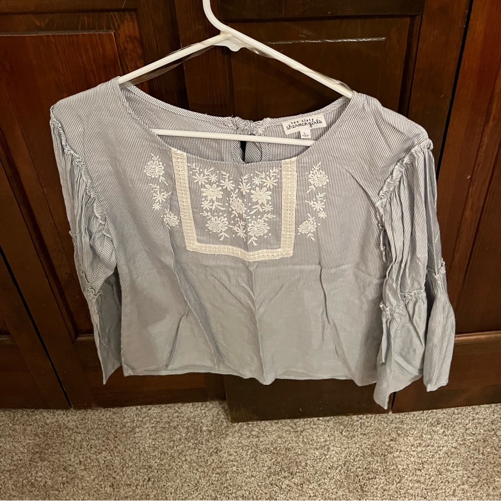 Sherman girls embroidered top- size children’s L